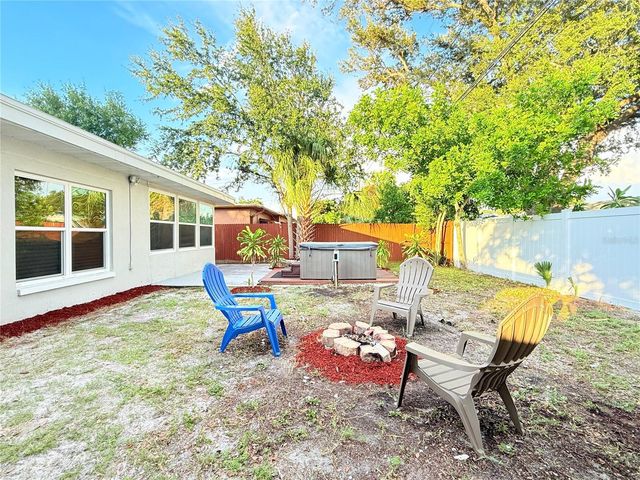 2121 GREENBRIAR BOULEVARD, Clearwater, FL 33763