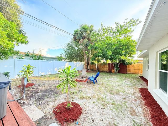 2121 GREENBRIAR BOULEVARD, Clearwater, FL 33763