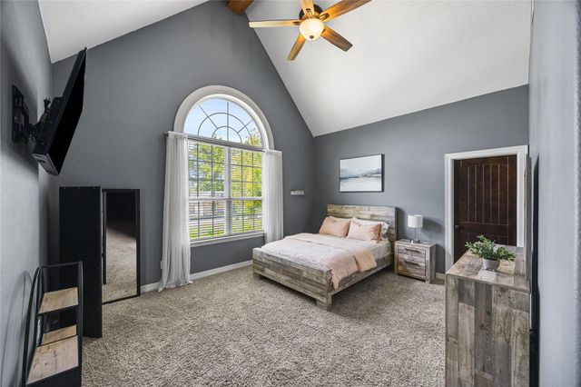 11777 Willowridge Circle, Conroe, TX 77304