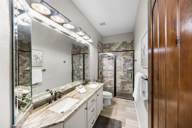 11777 Willowridge Circle, Conroe, TX 77304