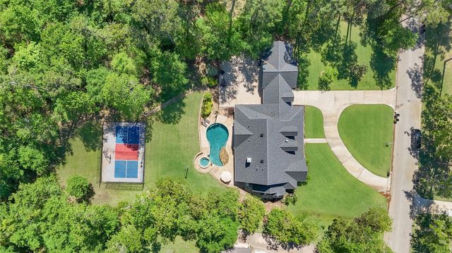 11777 Willowridge Circle, Conroe, TX 77304