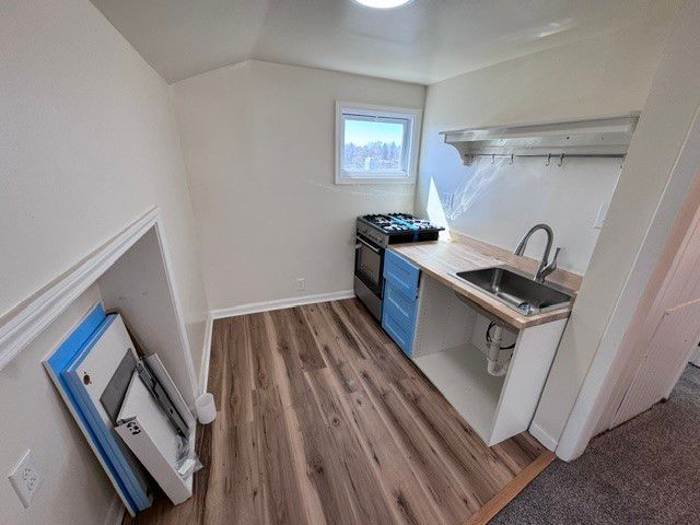 10023 Calvin St 2nd Floor, Penn Hills, PA 15235