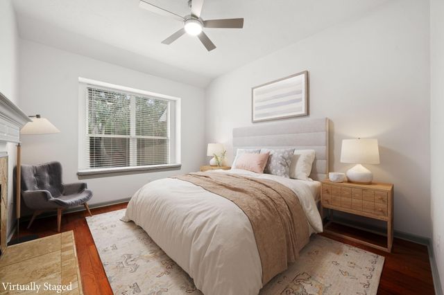 103 S Piper Trace, Spring, TX 77381