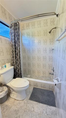 18901 SW 50th ST, Southwest Ranches, FL 33332