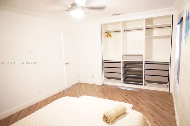 18901 SW 50th ST, Southwest Ranches, FL 33332