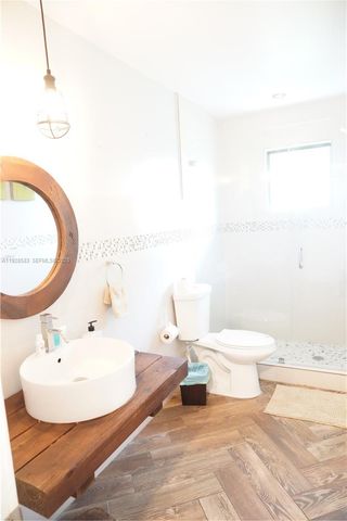 18901 SW 50th ST, Southwest Ranches, FL 33332