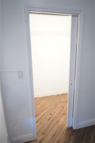 18901 SW 50th ST, Southwest Ranches, FL 33332