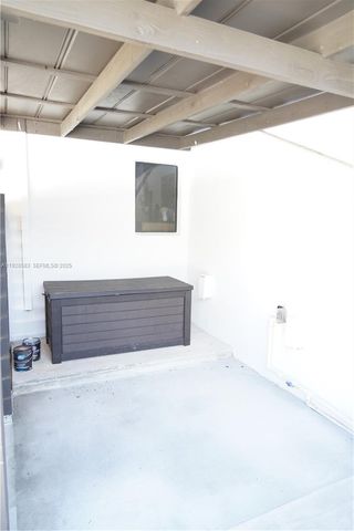 18901 SW 50th ST, Southwest Ranches, FL 33332