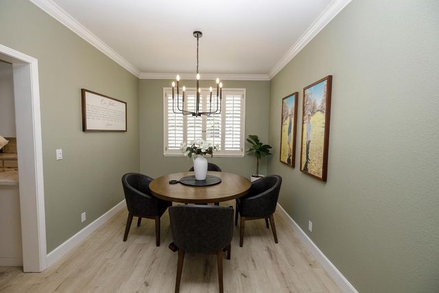 428 Douma Way, Ripon, CA 95366