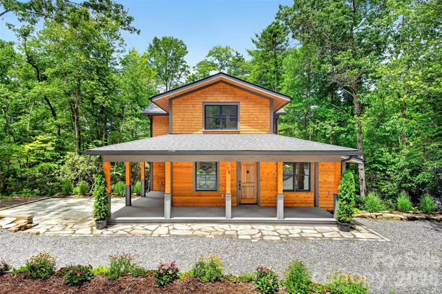 78 Tupper Road, Black Mountain, NC 28711