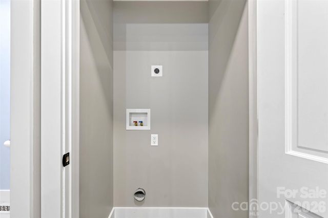 78 Tupper Road, Black Mountain, NC 28711