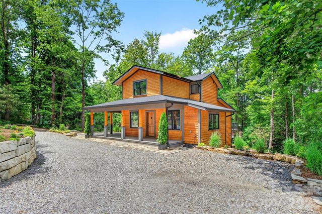 78 Tupper Road, Black Mountain, NC 28711