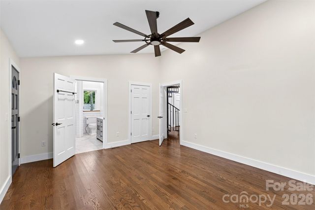 78 Tupper Road, Black Mountain, NC 28711