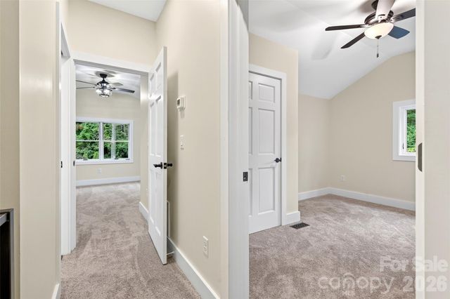 78 Tupper Road, Black Mountain, NC 28711