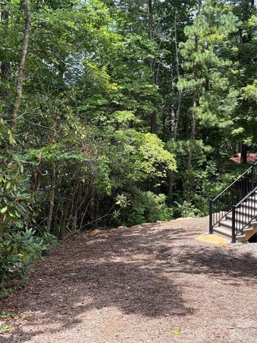 78 Tupper Road, Black Mountain, NC 28711