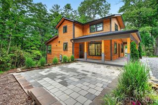 78 Tupper Road, Black Mountain, NC 28711