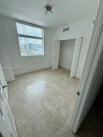 140 S Dixie Hwy 401, Hollywood, FL 33020