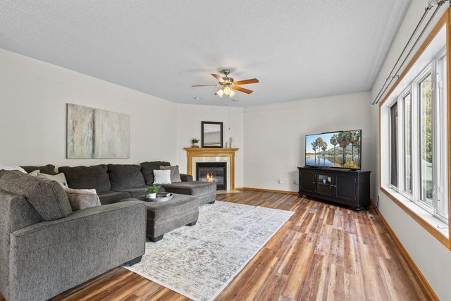 9724 Geisler Road, Eden Prairie, MN 55347