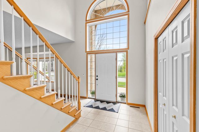 9724 Geisler Road, Eden Prairie, MN 55347