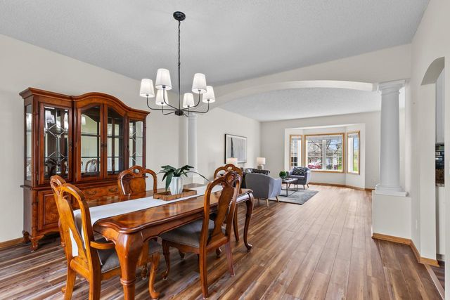 9724 Geisler Road, Eden Prairie, MN 55347