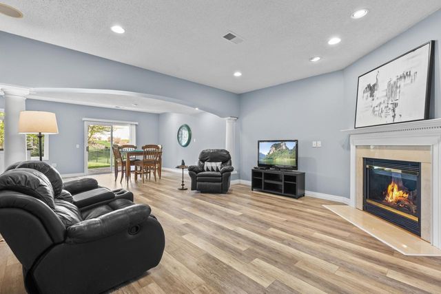 9724 Geisler Road, Eden Prairie, MN 55347