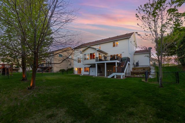 9724 Geisler Road, Eden Prairie, MN 55347
