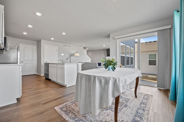 1275 NW Williamsburg Lane, Waukee, IA 50263