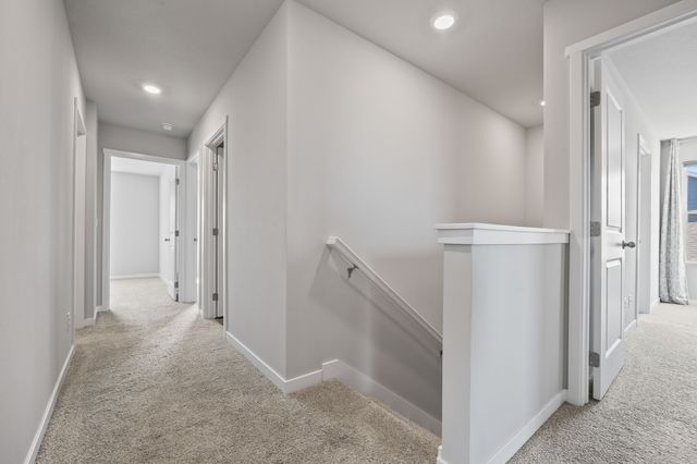 1275 NW Williamsburg Lane, Waukee, IA 50263