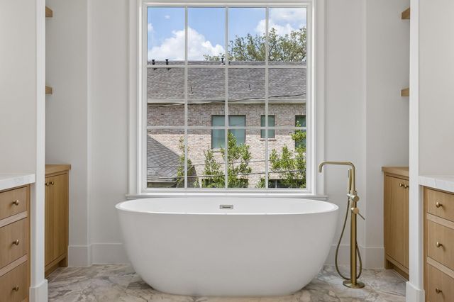 4026 Colquitt Street, Houston, TX 77027