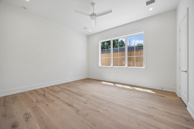 4026 Colquitt Street, Houston, TX 77027