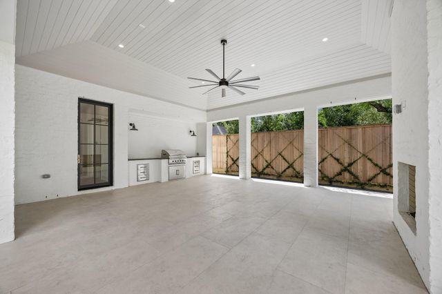 4026 Colquitt Street, Houston, TX 77027