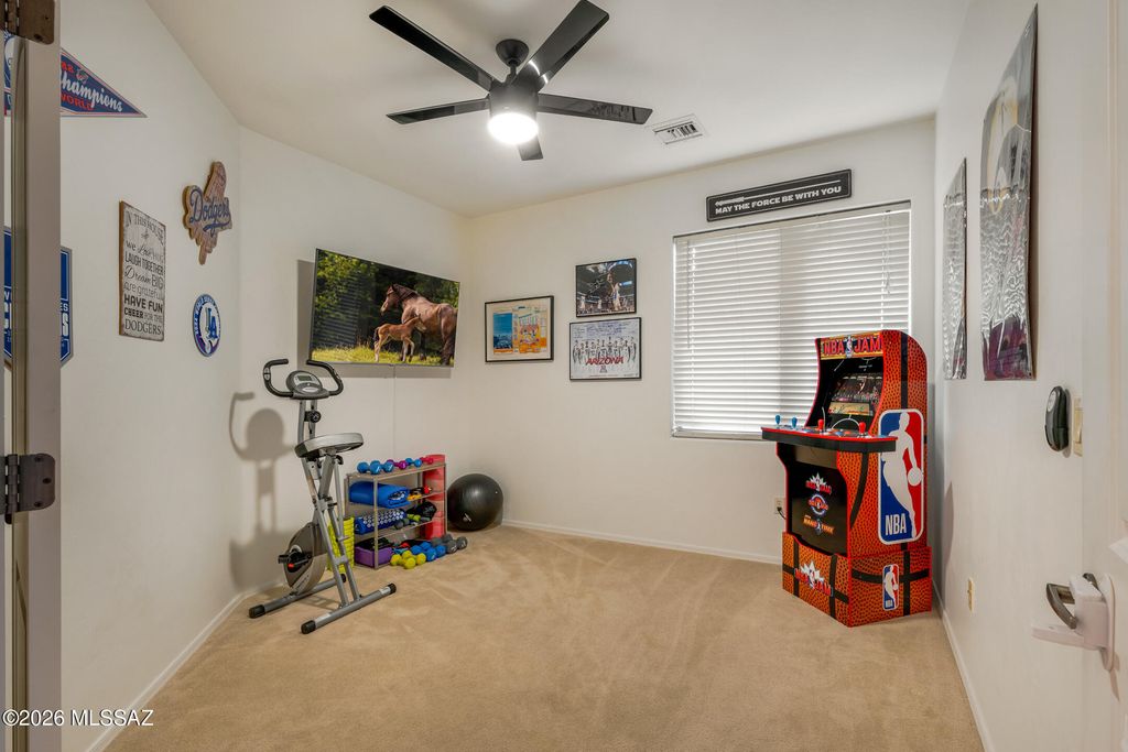 Image 31 of property listing at 10151 E Corte Madera Fina, Tucson, AZ 85730