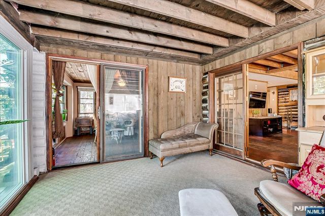 177 Otterhole Road, West Milford, NJ 07480