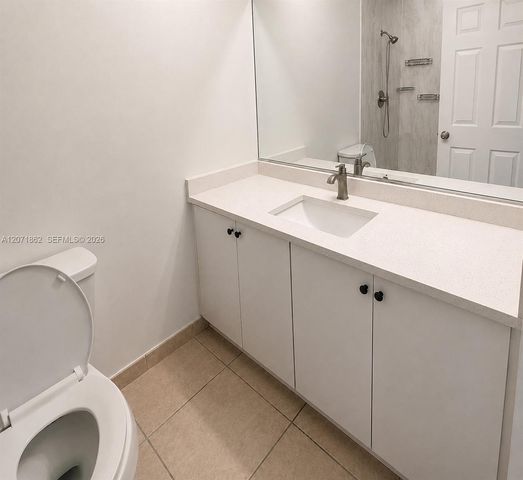 2653 SW 51st Street 1, Fort Lauderdale, FL 33312