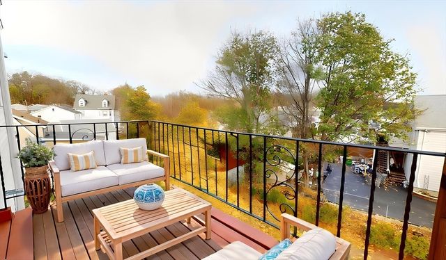 75 Cherry 2, Malden, MA 02148