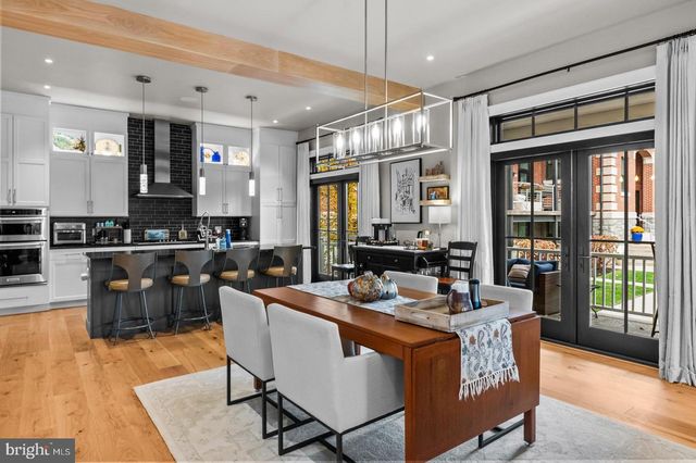 1116 BELMONT AVE, Wyomissing, PA 19610