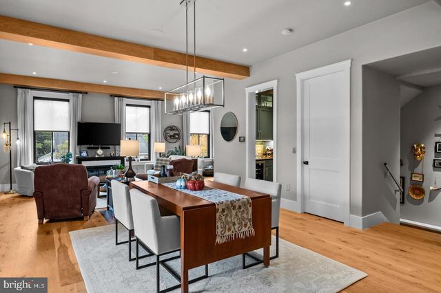 1116 BELMONT AVE, Wyomissing, PA 19610