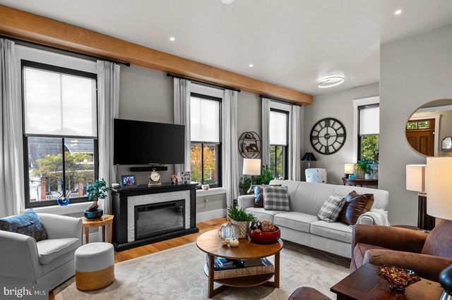 1116 BELMONT AVE, Wyomissing, PA 19610