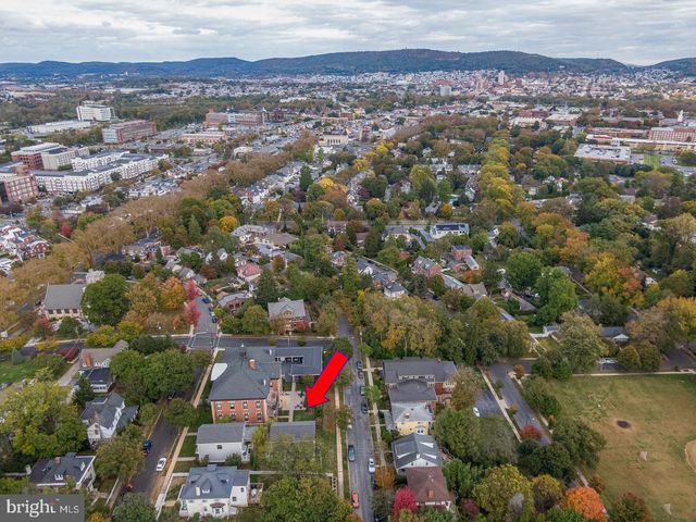 1116 BELMONT AVE, Wyomissing, PA 19610