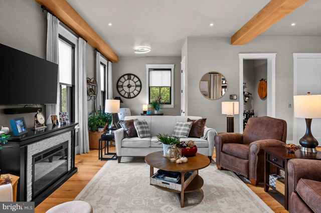 1116 BELMONT AVE, Wyomissing, PA 19610