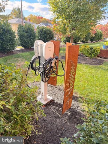 1116 BELMONT AVE, Wyomissing, PA 19610