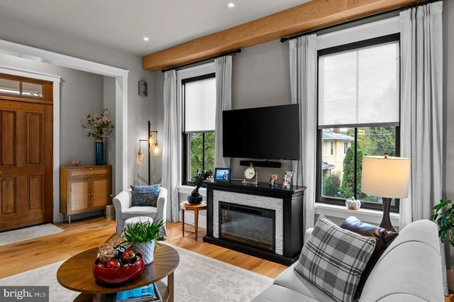 1116 BELMONT AVE, Wyomissing, PA 19610