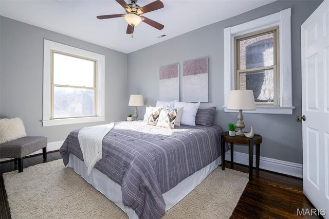 4140 Shaw Boulevard, St Louis, MO 63110