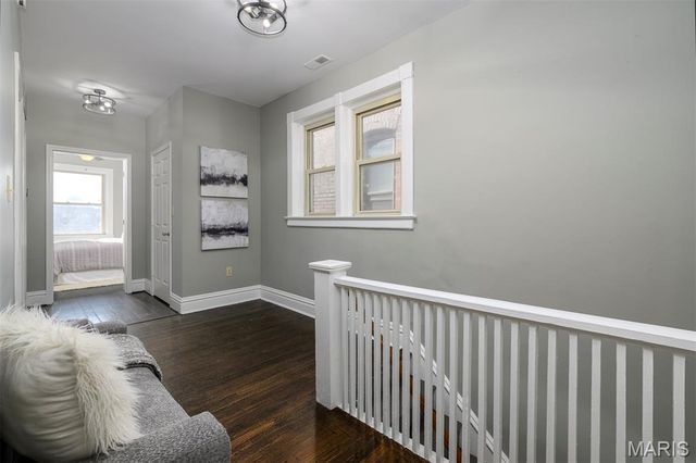 4140 Shaw Boulevard, St Louis, MO 63110