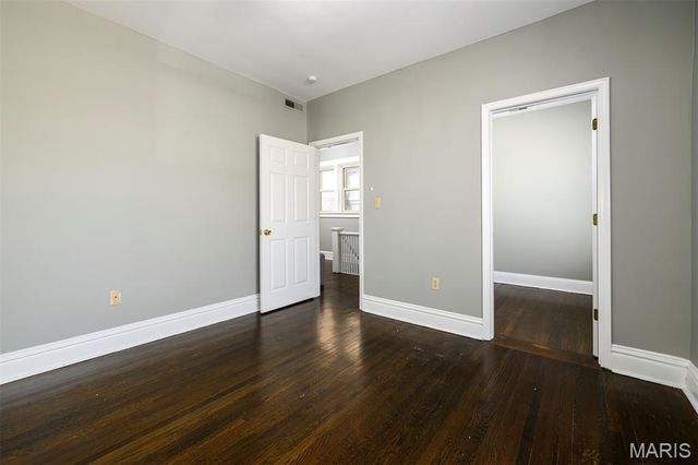 4140 Shaw Boulevard, St Louis, MO 63110