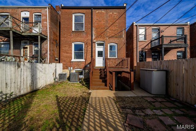 4140 Shaw Boulevard, St Louis, MO 63110