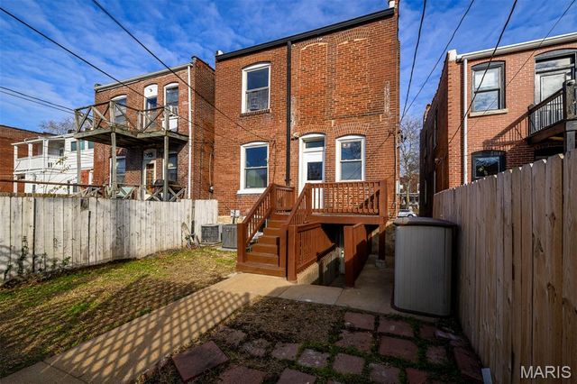 4140 Shaw Boulevard, St Louis, MO 63110