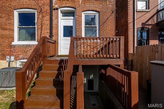 4140 Shaw Boulevard, St Louis, MO 63110