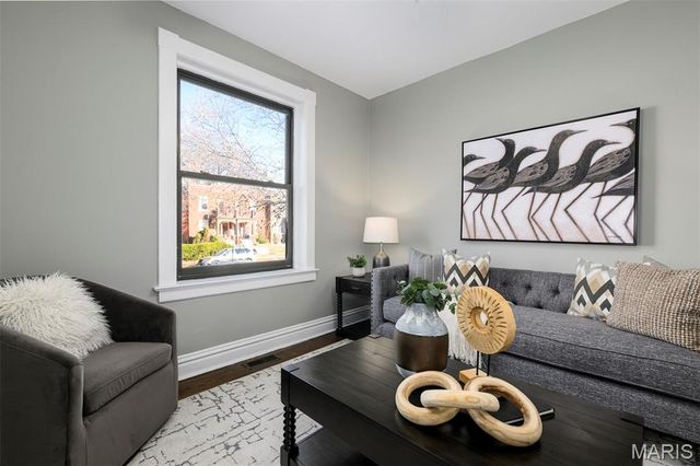 4140 Shaw Boulevard, St Louis, MO 63110