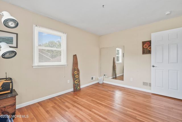 58 Old Bridge Drive, Howell, NJ 07731